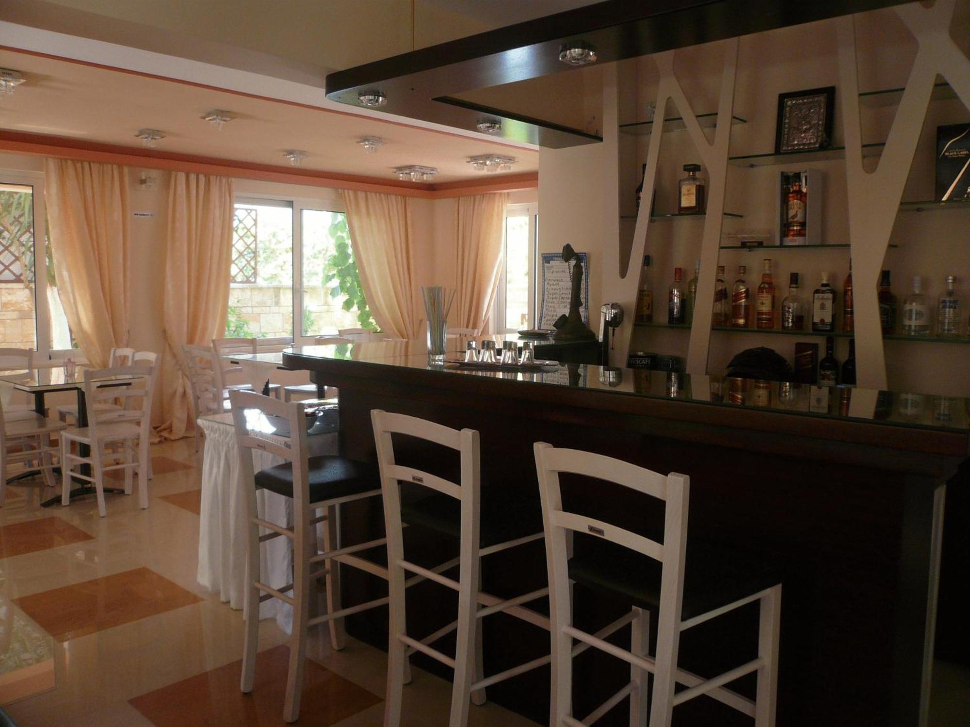 ليغيا Hotel Avra المظهر الخارجي الصورة