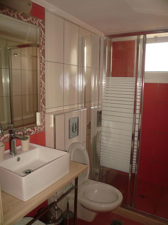 ليغيا Hotel Avra المظهر الخارجي الصورة