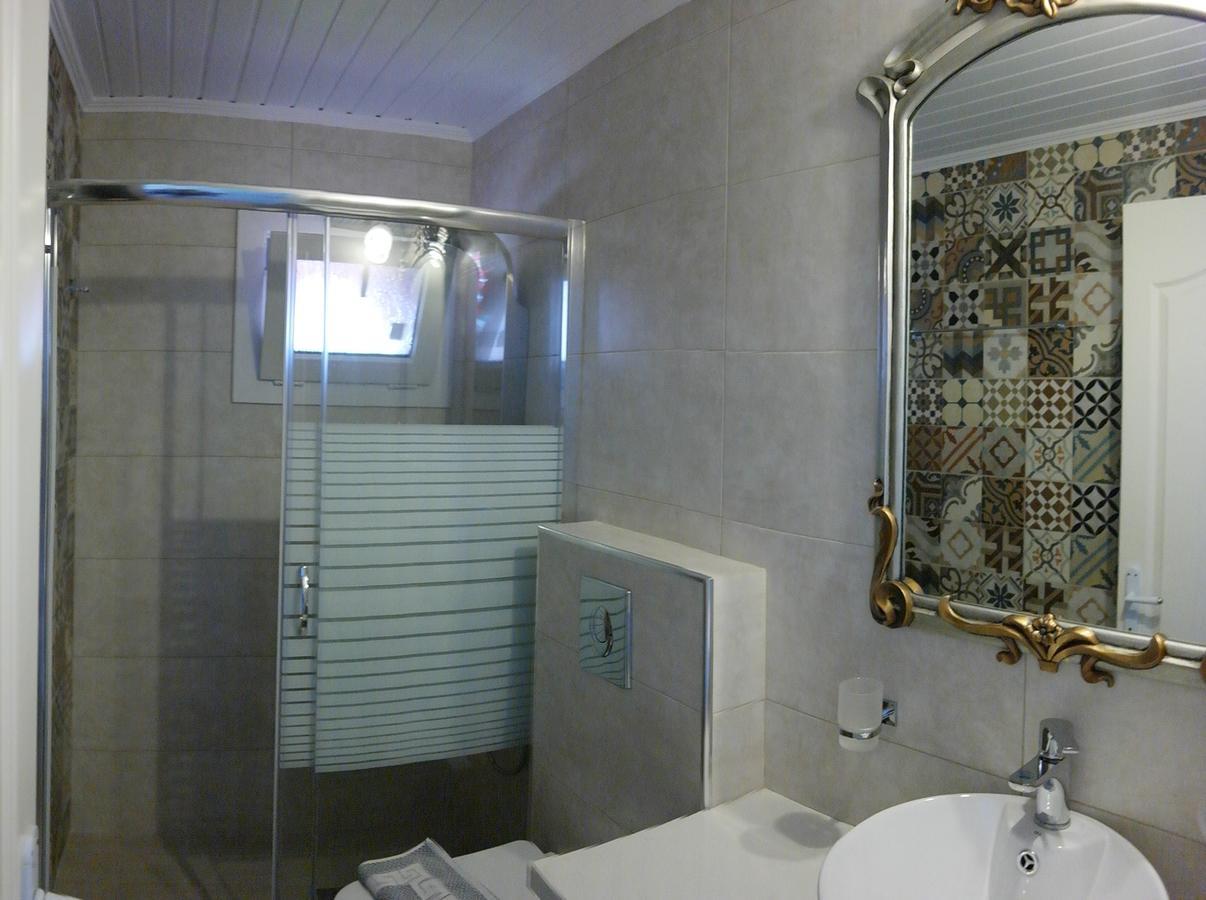ليغيا Hotel Avra المظهر الخارجي الصورة
