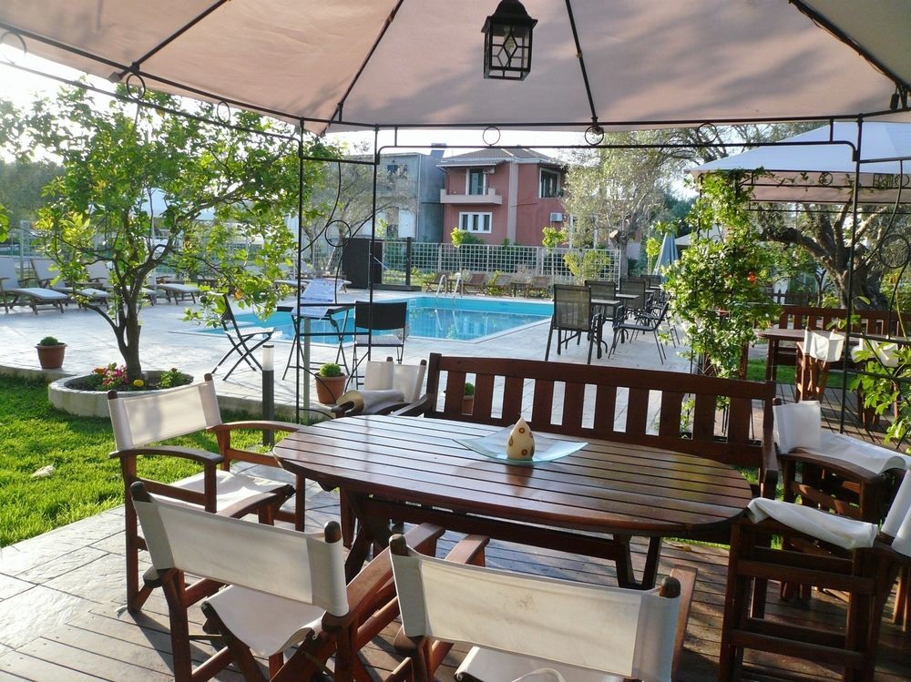 ليغيا Hotel Avra المظهر الخارجي الصورة